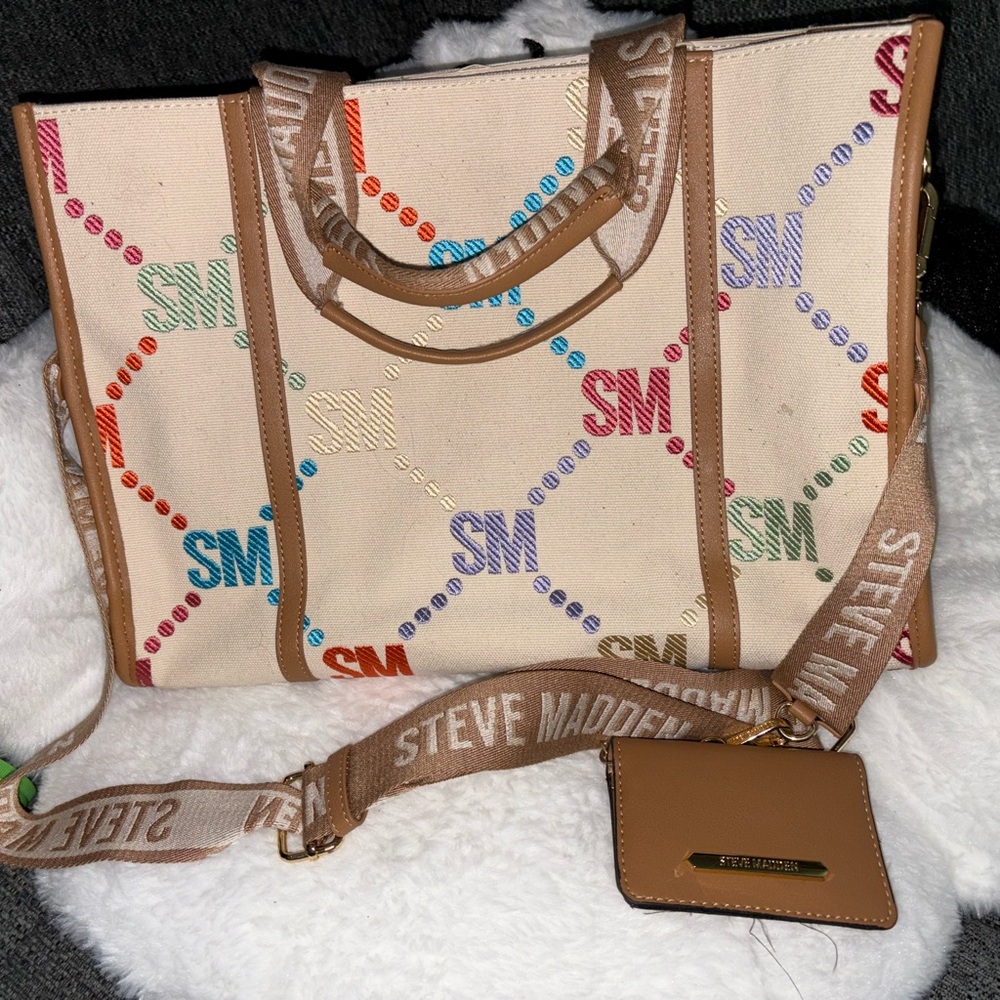 Steve Madden Tote